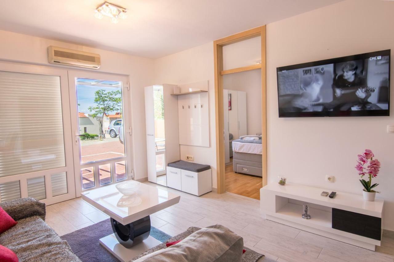 Lidija 2 Apartment Makarska Exterior photo